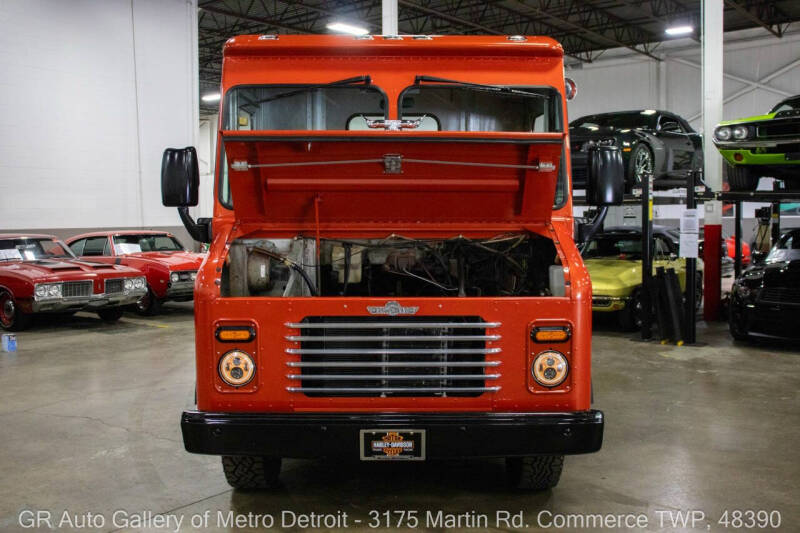 1984 Chevrolet P30 Forward Control Chassis