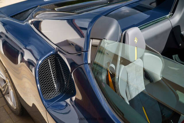 2025 Ferrari 296 GTS