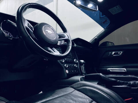 2017 Ford Mustang EcoBoost Premium