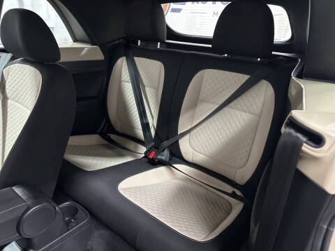 2019 Volkswagen Beetle Convertible 2.0T SE