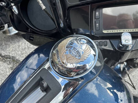 2016 Harley-Davidson FLHTK -