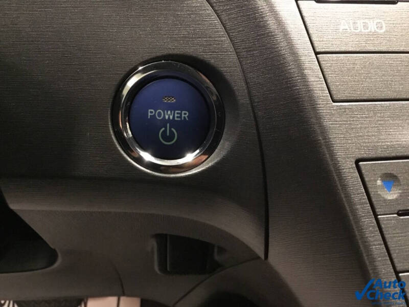 2015 Toyota Prius Three