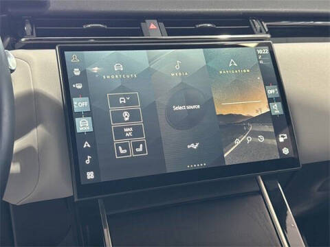 2024 Land Rover Range Rover Velar P250 Dynamic SE