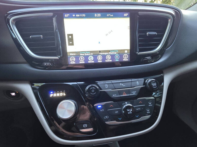 2019 Chrysler Pacifica Touring L Plus