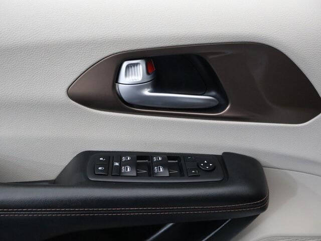 2018 Chrysler Pacifica Touring L Plus