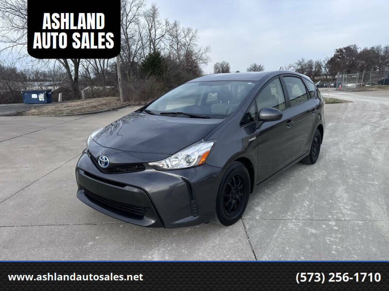 2015 Toyota Prius v Five