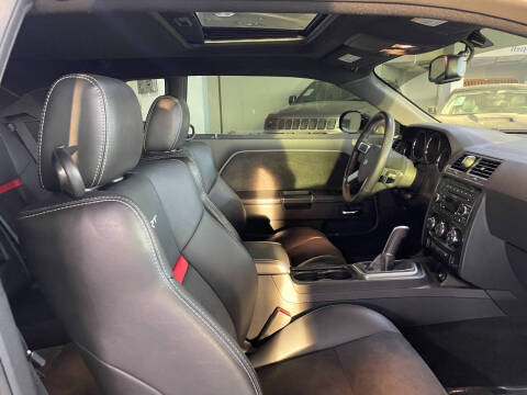 2009 Dodge Challenger SRT8