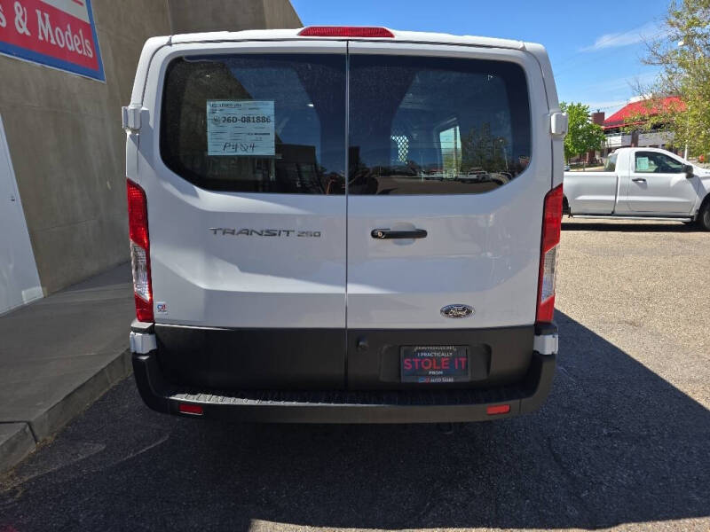 2024 Ford Transit Van Base - Photo 10