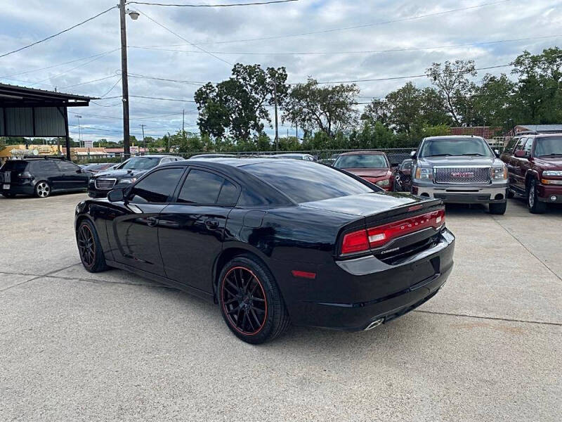 2014 Dodge Charger SE