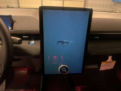 2025 Ford Mustang Mach-E Premium