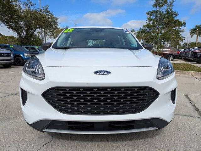 2022 Ford Escape S