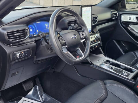 2021 Ford Explorer ST