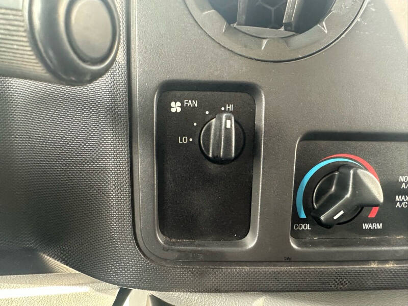 2012 Ford E-Series E-450 SD