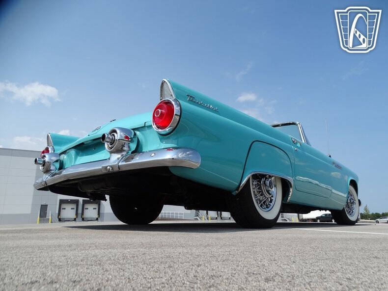 1955 Ford Thunderbird
