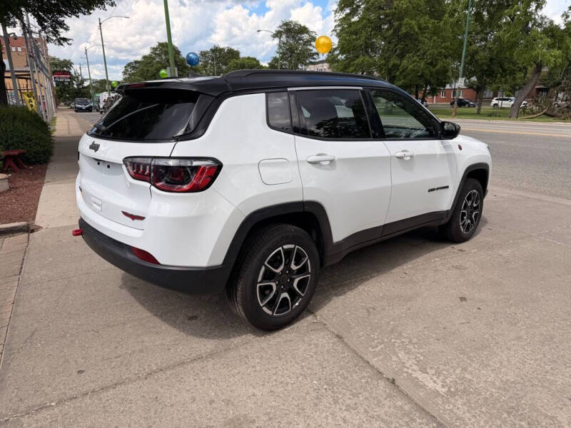2025 Jeep Compass Trailhawk