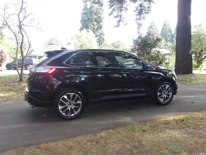 2016 Ford Edge Titanium