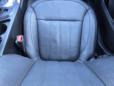 2013 Buick Regal Premium 2