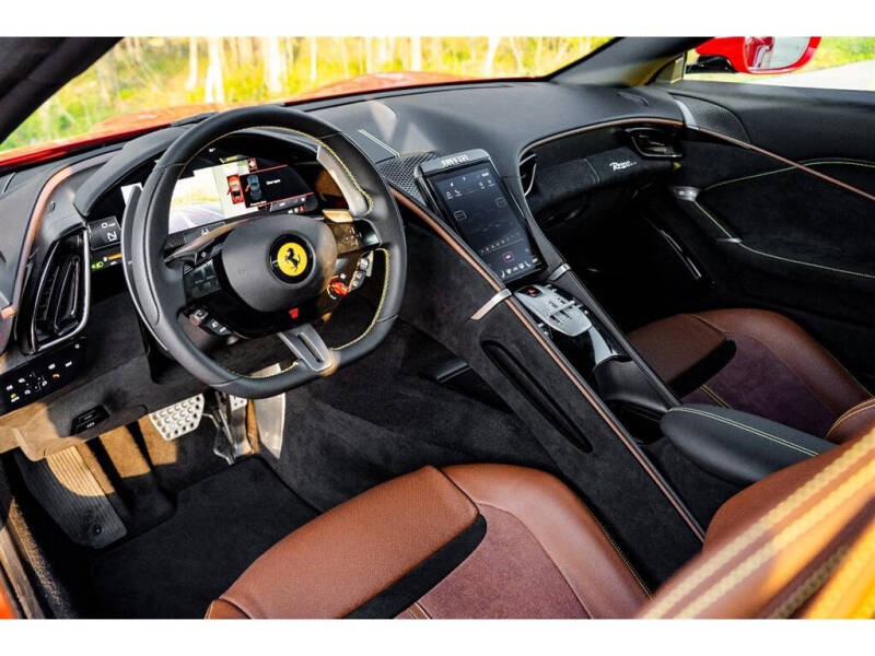 2025 Ferrari Roma Spider