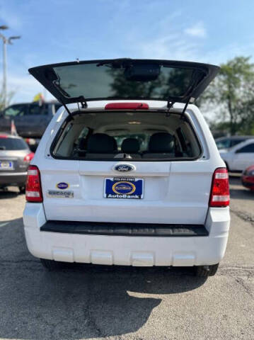 2010 Ford Escape XLS