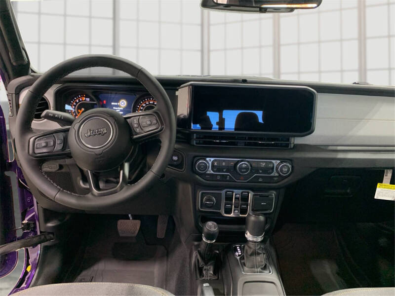 2026 Jeep Gladiator Sport S