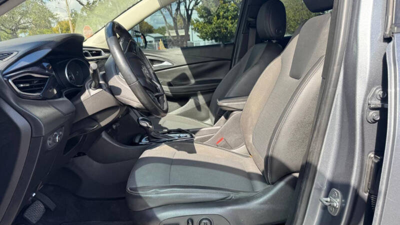 2021 Buick Encore GX Select