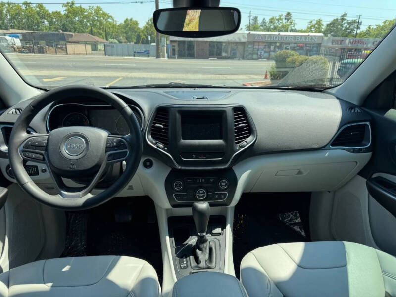 2020 Jeep Cherokee Latitude Plus