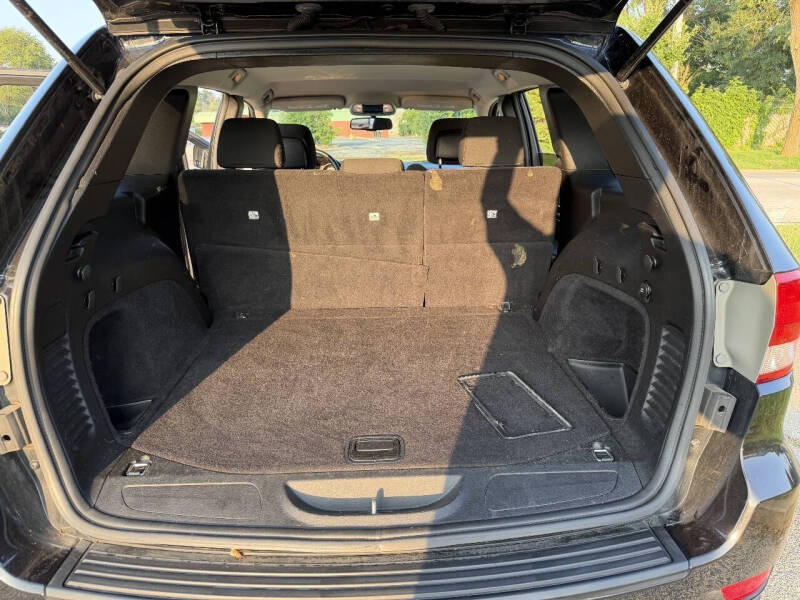 2012 Jeep Grand Cherokee Laredo