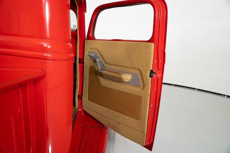 1937 Ford F-100