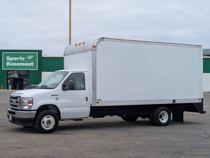 2024 Ford E-Series