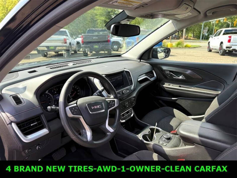 2022 GMC Terrain SLE