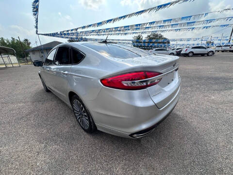 2017 Ford Fusion SE
