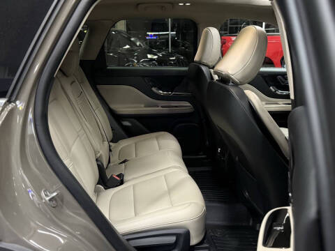 2025 Lincoln Corsair Premiere