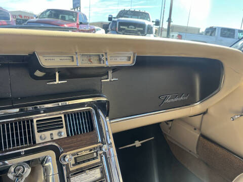 1964 Ford Thunderbird