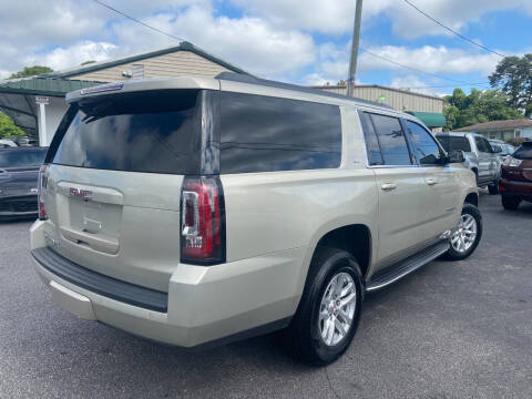 2017 GMC Yukon XL SLT