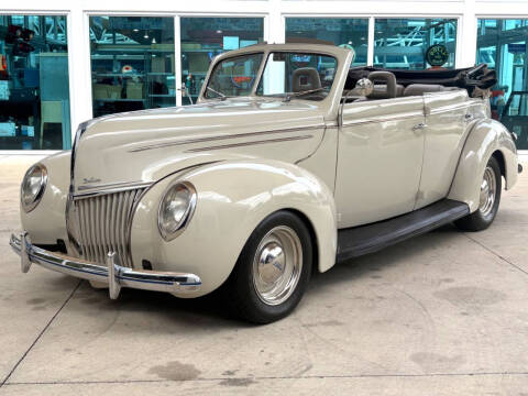 1939 Ford Deluxe