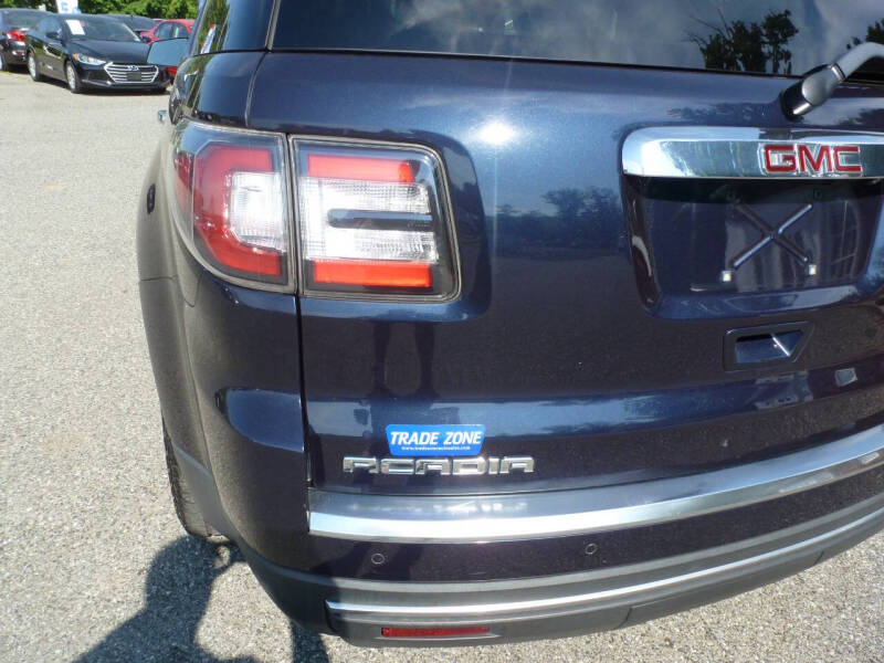 2015 GMC Acadia SLE-2