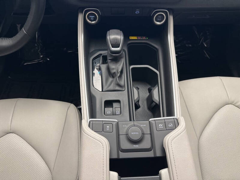 2024 Toyota Grand Highlander Hybrid XLE