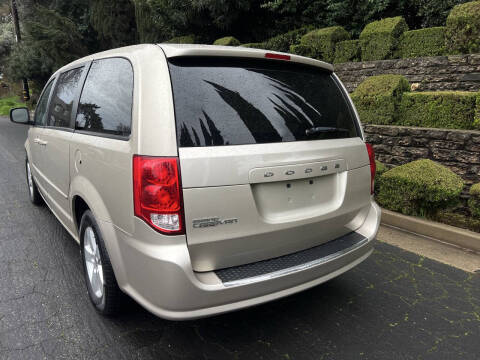 2013 Dodge Grand Caravan SE