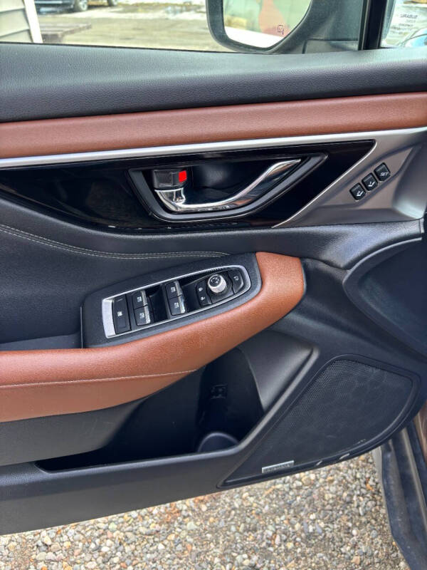 2020 Subaru Outback Touring XT