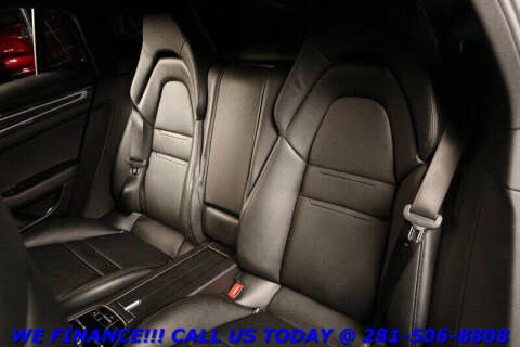 2017 Porsche Panamera