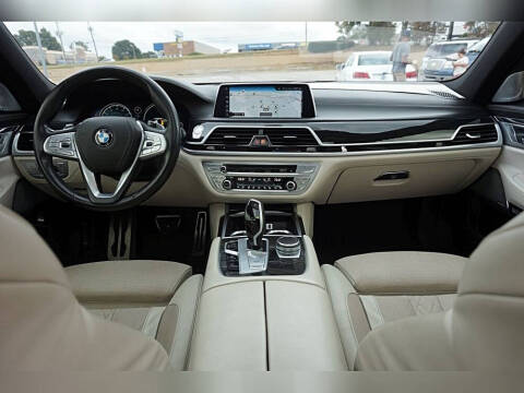 2016 BMW 7 Series 750i xDrive