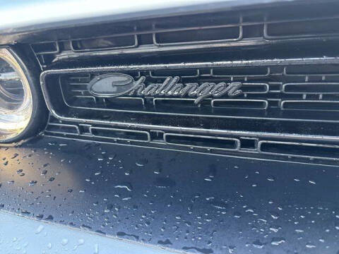 2020 Dodge Challenger SXT