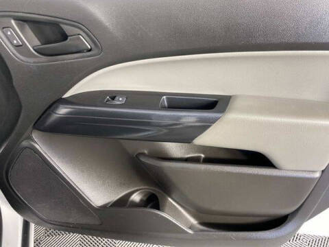 2022 GMC Canyon Elevation Standard