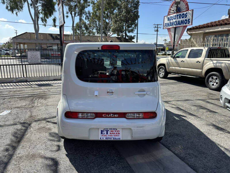 2011 Nissan cube SL photo 4