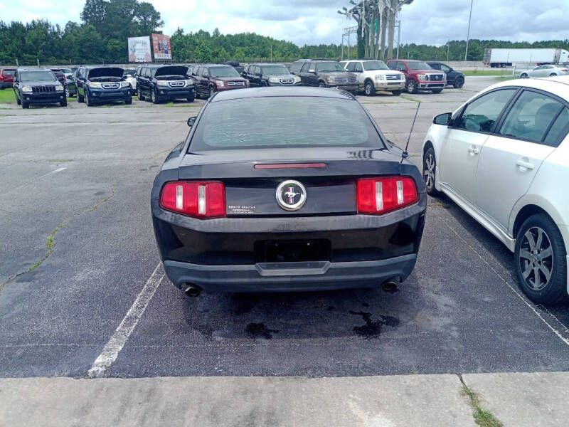 2012 Ford Mustang V6