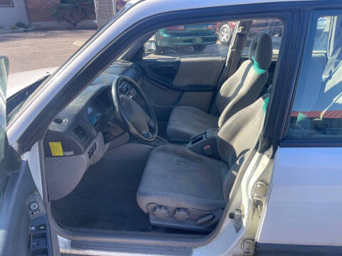 2001 Subaru Forester L