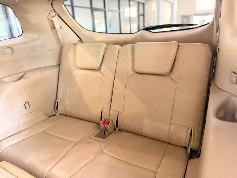 2008 Subaru Tribeca Ltd. 7-Pass.