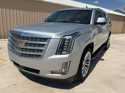 2017 Cadillac Escalade ESV for sale at Tiger Auto Sales in Guymon OK