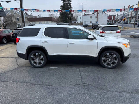2017 GMC Acadia SLT-2