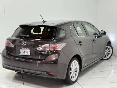2011 Lexus CT 200h Premium